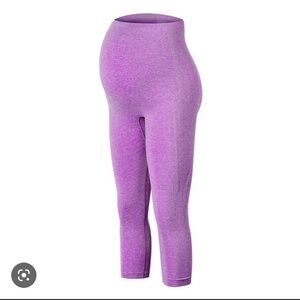 LWJ1982 Maternity Workout Activewear Prenatal Capri Yoga Leggings. M/L EUC #6019